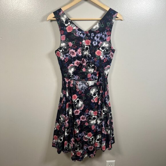Hell Bunny Graciela Skull Circle Dress Size Medium Goth Pinup Open Back Retro - Picture 3 of 12